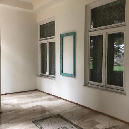 شقة Kalitka Apartman *