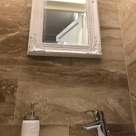 شقة Kalitka Apartman إغير